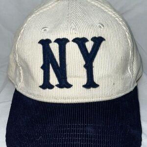 New York Yankees Mad Engine MLB Baseball Hat Snap Back Adjustable Cap